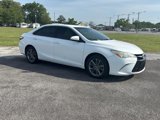 Used 2017 Toyota Camry SE image 4