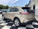 Used 2020 Ford Edge SE image 5