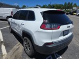 Used 2020 Jeep Cherokee Latitude Plus image 3