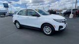 Used 2022 Chevrolet Equinox LS image 2