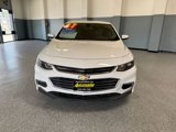 Used 2017 Chevrolet Malibu LT image 2