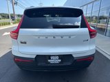 Certified 2024 Volvo XC40 B5 Core image 4