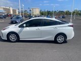 Used 2021 Toyota Prius L Eco image 2