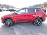 New 2025 Jeep Compass Limited image 2