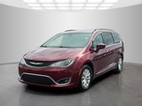Used 2017 Chrysler Pacifica Touring-L image 3