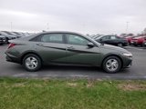 New 2025 Hyundai Elantra SE image 3