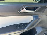 Used 2018 Volkswagen Tiguan SE w/ 3rd Row Seat Package image 3