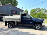 Used 2003 Ford F550 4x4 Regular Cab Super Duty image 2