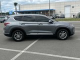 Used 2020 Hyundai Santa Fe SE image 2