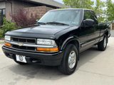 Used 2001 Chevrolet S10 Pickup LS w/ Preferred Equipment Group image 4
