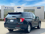 Certified 2022 Ford Explorer XLT w/ Equipment Group 202A image 5