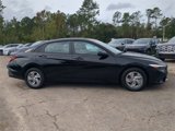 New 2025 Hyundai Elantra SE image 4