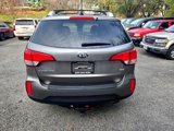 Used 2015 Kia Sorento LX image 4