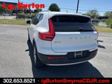 Used 2019 Volvo XC40 T5 Momentum image 4