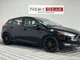 Used 2016 Ford Focus SE w/ Equipment Group 201A image 2