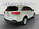 Used 2016 Kia Sorento LX w/ LX Convenience Package image 5