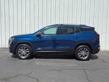 Used 2023 GMC Terrain SLT image 5
