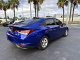 Used 2022 Hyundai Elantra SE image 4