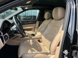 Used 2021 Porsche Cayenne image 5