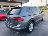 Used 2018 Volkswagen Tiguan SE image 5