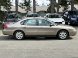 Used 2004 Ford Taurus LX image 2