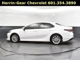 Used 2024 Toyota Camry LE image 4