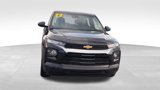 Used 2023 Chevrolet TrailBlazer LS image 3