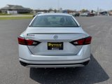 Used 2022 Nissan Altima 2.5 S image 4
