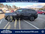 Used 2023 Volkswagen Atlas Cross Sport SE image 3