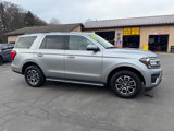 Used 2023 Ford Expedition XLT image 2