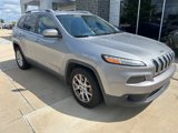 Used 2015 Jeep Cherokee Latitude w/ Comfort/Convenience Group image 2