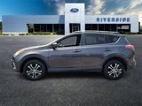 Used 2016 Toyota RAV4 LE image 4