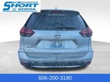 Used 2017 Nissan Rogue SV image 5