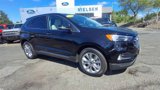 Certified 2024 Ford Edge Titanium image 2