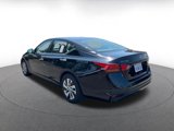 Used 2023 Nissan Altima 2.5 S image 5