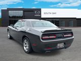 Used 2022 Dodge Challenger SXT image 5