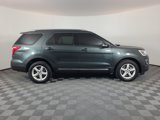 Used 2016 Ford Explorer XLT w/ Equipment Group 202A image 2