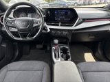 Used 2024 Chevrolet Trax RS image 2