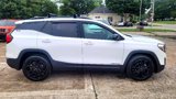 Used 2020 GMC Terrain SLE w/ Driver Convenience Package image 4