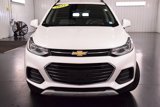 Used 2022 Chevrolet Trax LT w/ LT Convenience Package image 2