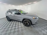 Used 2023 Jeep Cherokee Altitude Lux image 2