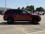 Used 2020 Jeep Grand Cherokee Altitude image 3