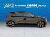 Used 2023 Kia Niro SX Touring image 5