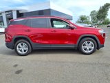 Certified 2022 GMC Terrain SLE w/ Driver Convenience Package image 2