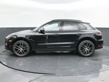 New 2025 Porsche Macan image 2
