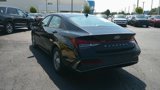 Certified 2024 Hyundai Elantra SE image 3