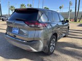 Used 2022 Nissan Rogue SV image 5
