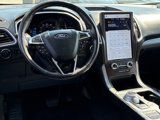 Used 2021 Ford Edge SEL image 4