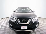 Used 2019 Nissan Rogue SV image 2
