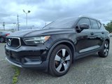 Used 2019 Volvo XC40 T5 Momentum image 3